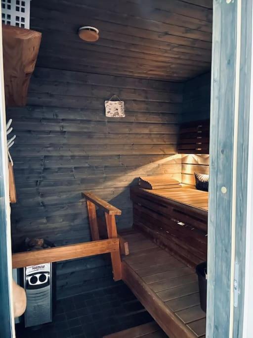 Kolin Pikkukolo - Saunallinen Studiohuoneisto Kolinkylä Extérieur photo